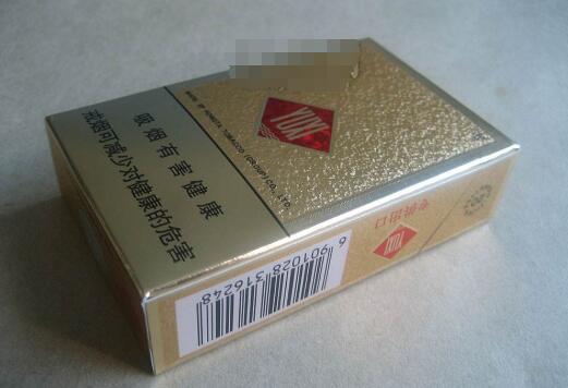 红金龙香烟多少钱一盒【红金龙香烟的价格】-低价香烟网